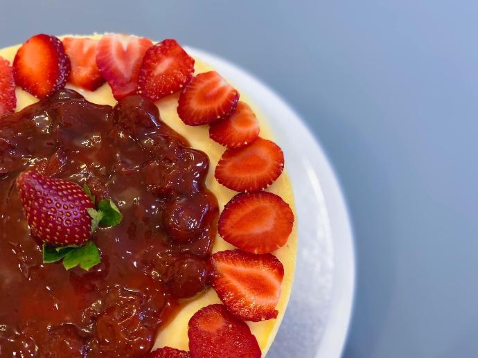 Fresh Strawberry New York-Style Cheesecake