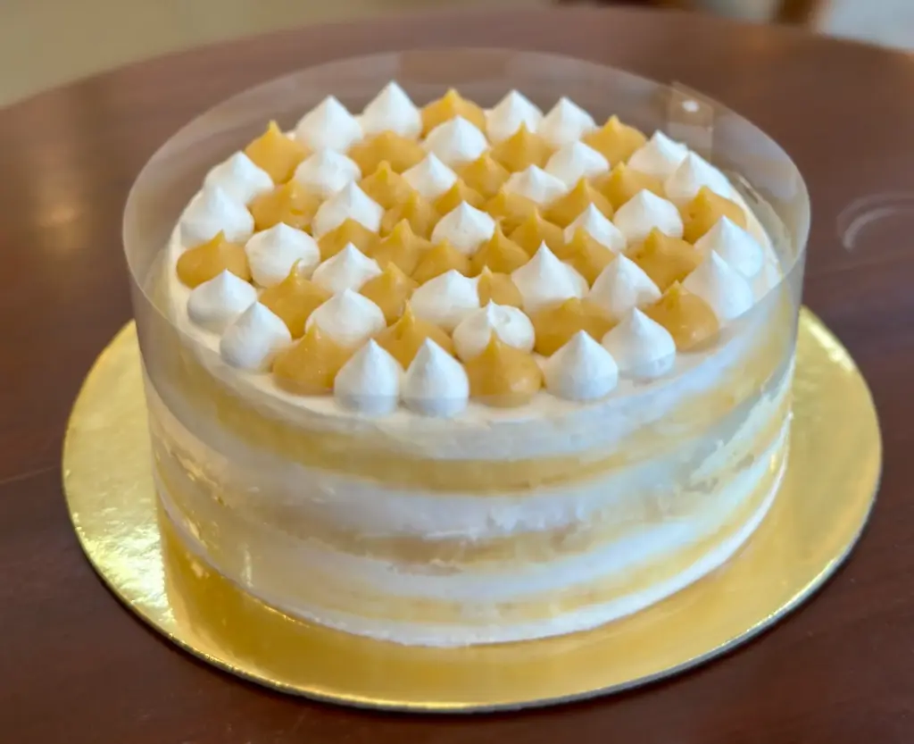 Tres Leches de Yema