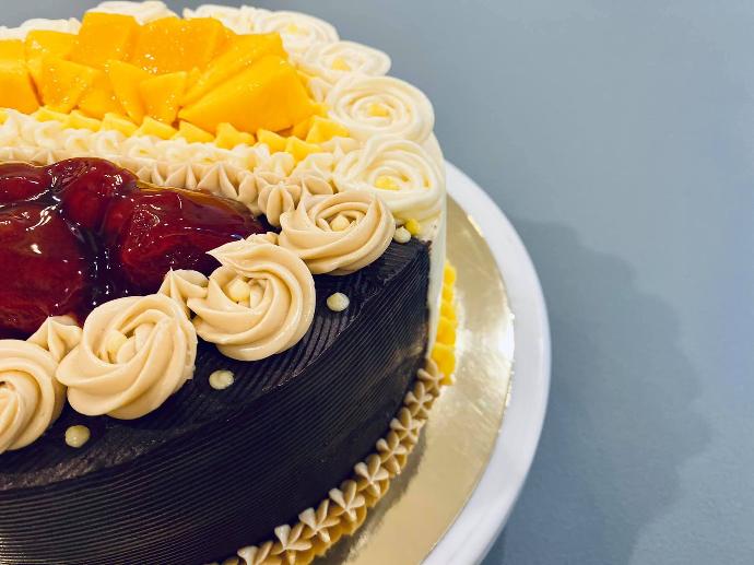 Mango-Strawberry Duo Ganache Chocolate Moist Cake