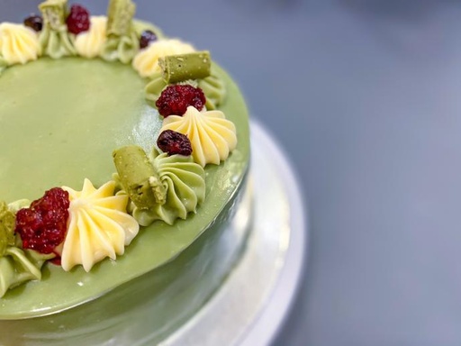 Matcha Vanilla Ganache Moist Cake (S)