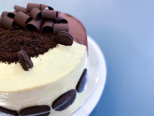 Oreo-Chocolate Duo Ganache Cake (S)